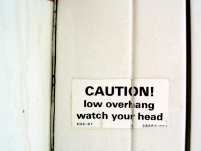 chinglish-Watch your head